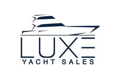 LUXE YACHT SALES Logo