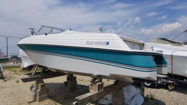 20' Four Winns, Listing Number 100771993, Image No. 15