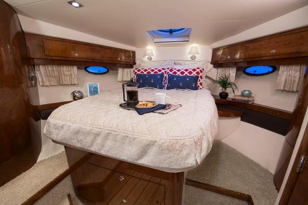 46' Regal, Listing Number 100781436, - Photo No. 17