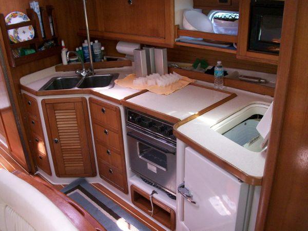 42' Catalina, Listing Number 100777833, Image No. 16