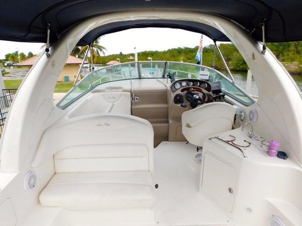 28' Sea Ray, Listing Number 100781117, - Photo No. 3