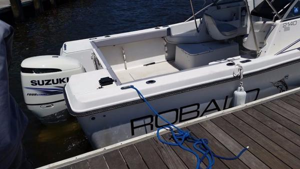 21' Robalo, Listing Number 100781945, - Photo No. 4