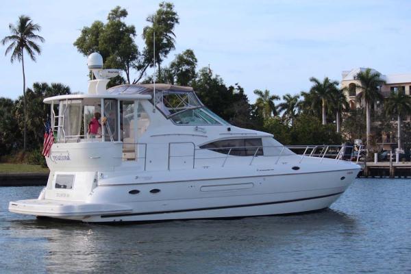 44' Cruisers Yachts, Listing Number 100824421, Image No. 2