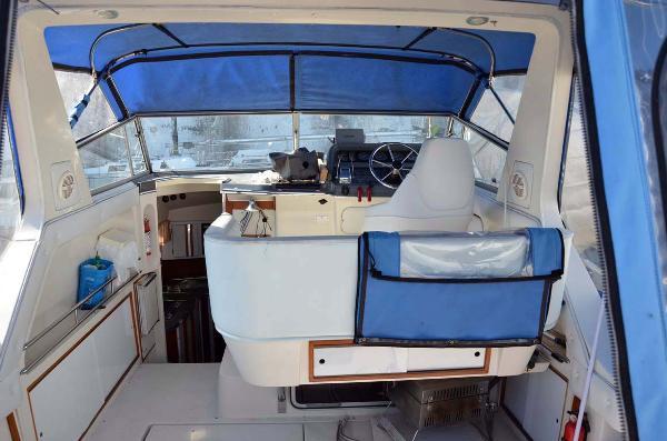 33' Cruisers Yachts, Listing Number 100850901, - Photo No. 12