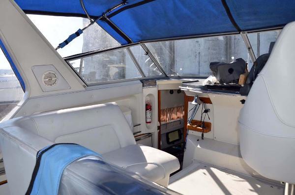 33' Cruisers Yachts, Listing Number 100850901, Image No. 14