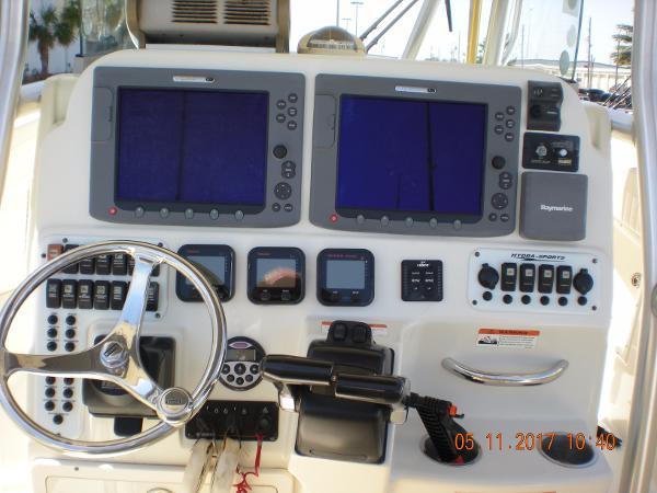 30' Hydra-Sports, Listing Number 100786184, Image No. 17
