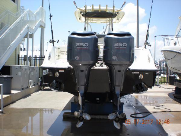 30' Hydra-Sports, Listing Number 100786184, - Photo No. 4
