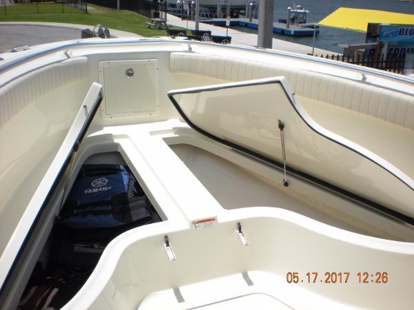 30' Hydra-Sports, Listing Number 100786184, - Photo No. 9