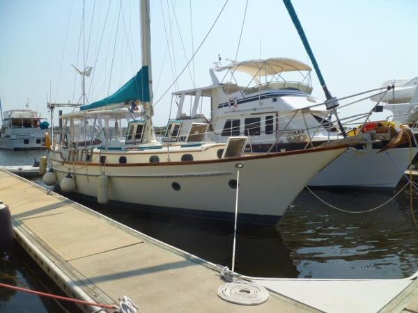 44' CSY, Listing Number 100785460, - Photo No. 3