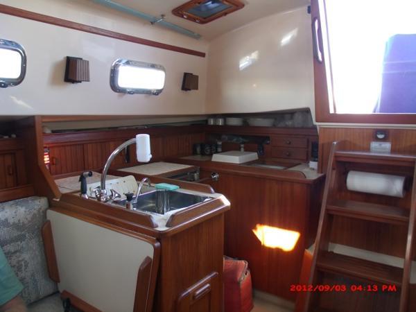32' Island Packet, Listing Number 100702489, - Photo No. 11