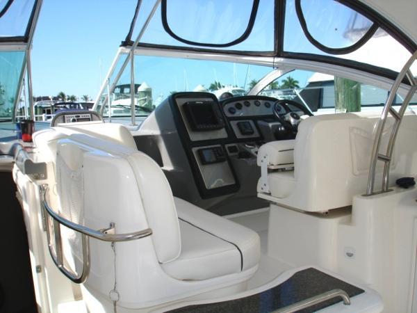 42' Cruisers Yachts, Listing Number 100790680, - Photo No. 14