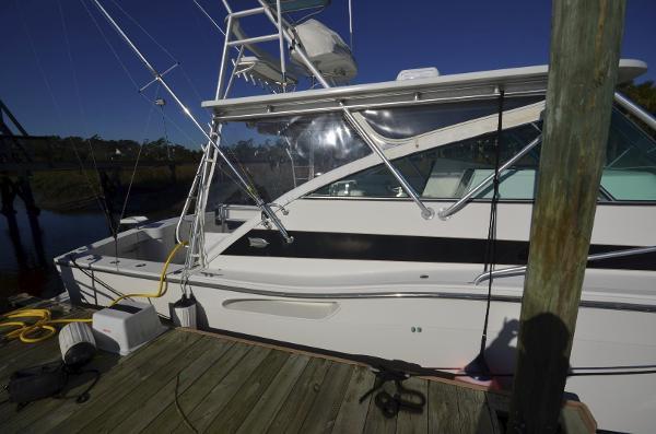38' Benchmark, Listing Number 100781161, - Photo No. 7