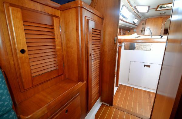 35' Freedom, Listing Number 100819416, Image No. 18