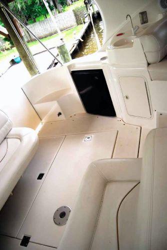33' Cruisers Yachts, Listing Number 100614847, - Photo No. 7