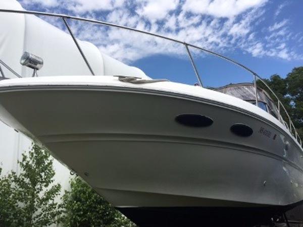 31' Sea Ray, Listing Number 100768805, - Photo No. 2