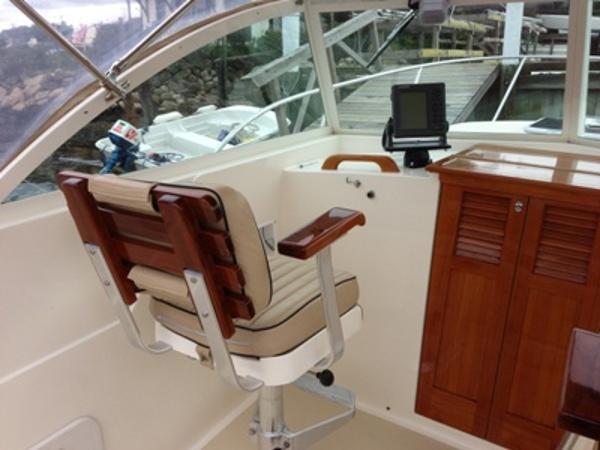 25' Hunt Yachts, Listing Number 100773002, - Photo No. 14