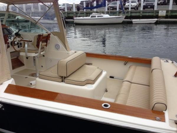 25' Hunt Yachts, Listing Number 100773002, - Photo No. 19