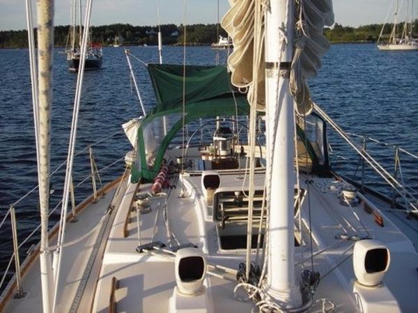 38' Sabre, Listing Number 100791509, Image No. 4