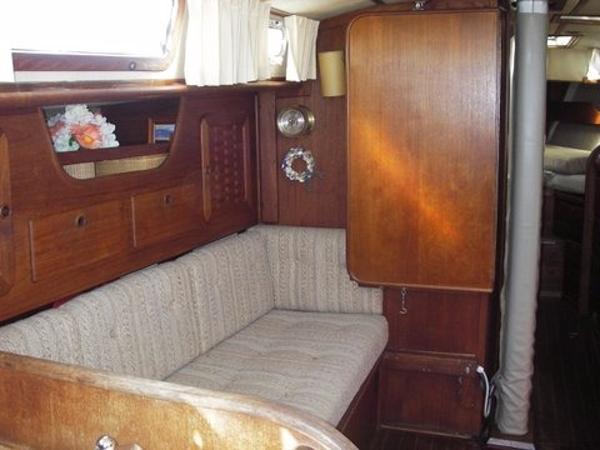 38' Sabre, Listing Number 100791509, Image No. 6