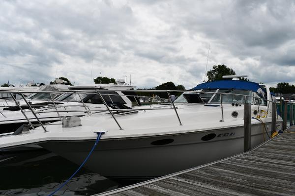 37' Sea Ray, Listing Number 100842025, - Photo No. 2