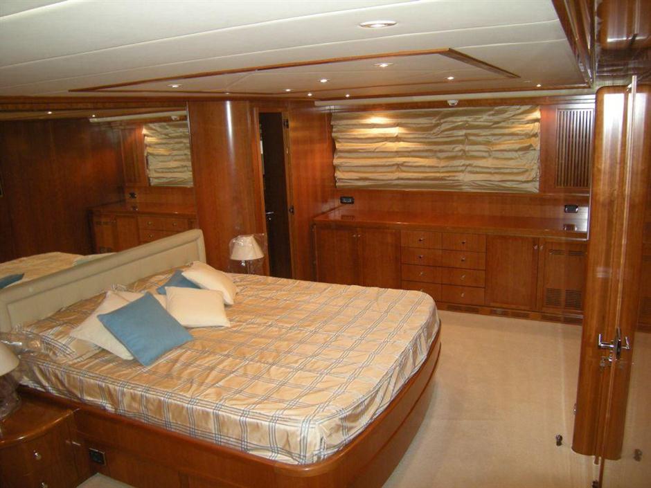 115' FALCON, Listing Number 100676509, Image No. 7