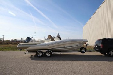 Used Boats: Zodiac N-ZO 760 NEO 300hp DEC T-Top In Stock for sale