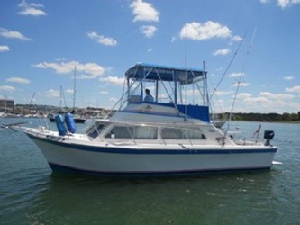 Used Boats: Luhrs Flybridge Cruiser for sale