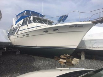 Used Boats: Bayliner 4550 Pilothouse for sale