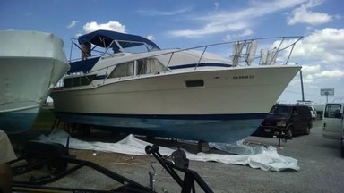 Used Boats: Chris-Craft 350 Catalina for sale