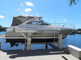 Used Boats: Regal 4060 Commodore for sale