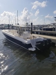 Used Boats: Intrepid 370 Cuddy for sale