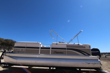Used Boats: Premier SunSation 220 RE for sale