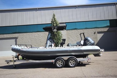 Used Boats: Zodiac Open 7 NEO T-Top 250hp for sale