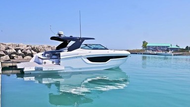Used Boats: Cruisers 38 GLS for sale