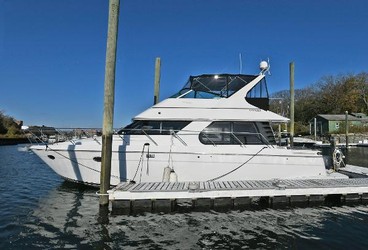 Used Boats: Carver 45 Voyager for sale