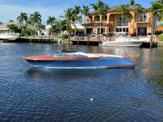 Used Boats: Riva Aquariva Super for sale