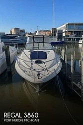 Used Boats: Regal 3860 Commodore for sale