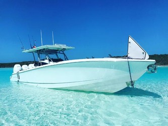 Used Boats: Nor-Tech 390 Center Console for sale