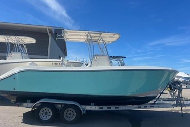 Used Boats: Cobia 237 Center Console for sale
