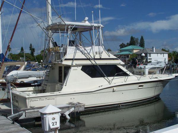 38' Hatteras Sportfish