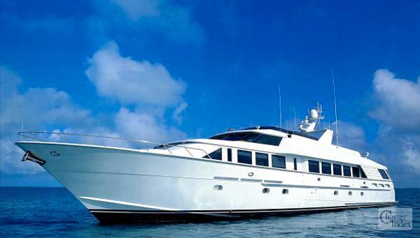 114' Hatteras Motor Yacht, Trades Accepted