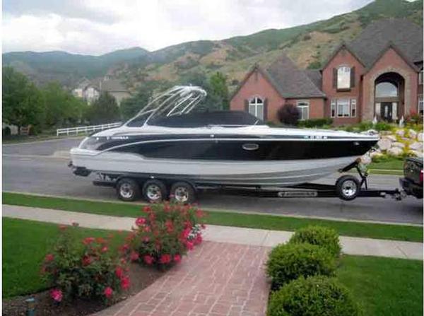 31' Formula 310 Bowrider, Trades Accepted