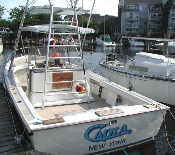 26' Mako CC