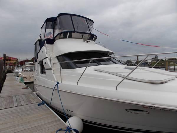 35' Silverton 352 Motor Yacht, Updated!
