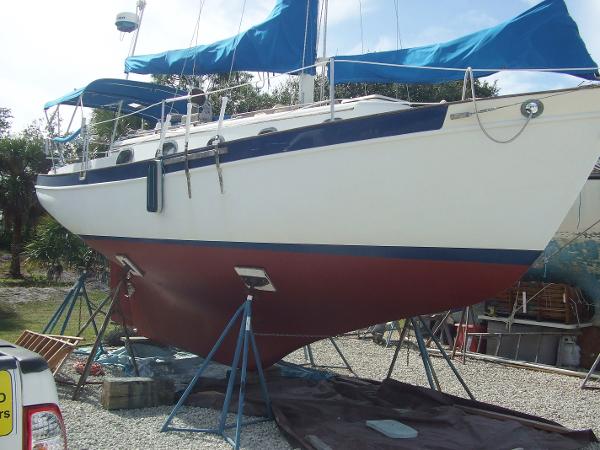 27' Pacific Seacraft Orion 27