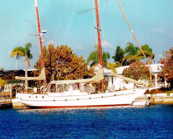 51' Island Trader 51 Ketch