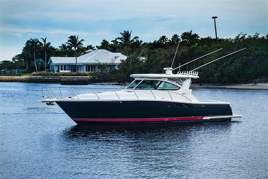 38' TIARA Open