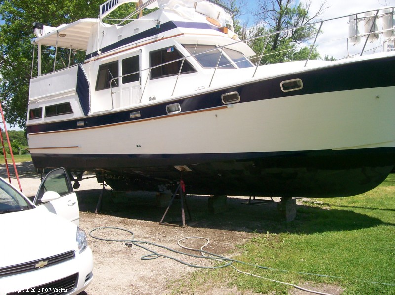 36' Marine Trader 36 Sundeck