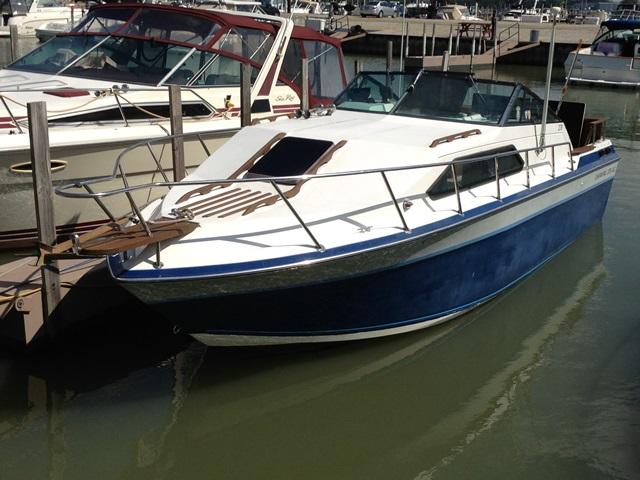 27' Chaparral 27 EXPRESS