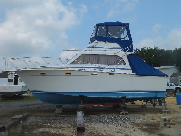 33' Egg Harbor 33 sport fish convertible